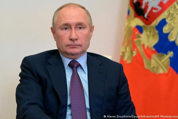 Владимир Путин - самая большая экзистенциальная угроза для России? - Джон Р. Брайсон