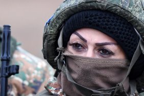 Армения планирует добровольный призыв женщин на военную службу  