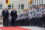 Карл III во время визита в Германию выразил поддержку Украине
