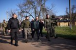 Зеленський приїхав до Херсонської області: ознайомився з ходом відновлення інфраструктури