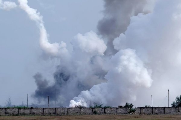У Джанкої в окупованому Криму загорілися склади після ракетної атаки