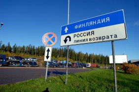 Фінляндія закрила кордон із Росією та посилила його подвійними бар'єрами
