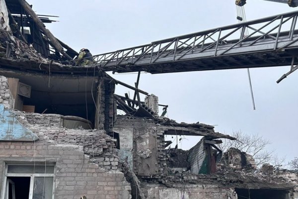 Strike on Novohrodivka: body fragments found under rubble, DNA examination will be conducted
