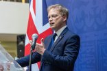 Britain promises Ukraine support in air defense and means of safe movement in minefields
