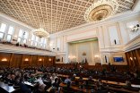 Болгарський парламент подолав президентське вето та схвалив постачання бронетранспортерів в Україну