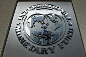 МВФ схвалив третій транш у розмірі майже 900 млн доларів для України