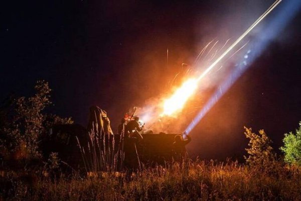 Наслідки ракетної атаки: пожежа в Броварах та влучання в регіоні Вінниці