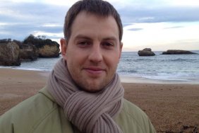 Силовики середнього рівня ієрархії дуже люблять розкіш, вони будуть незабаром позбавлені її, саме вони можуть стати основою перевороту і краху режиму Путіна вже цього року – Володимир Осєчкін