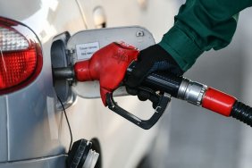 В Украине приостановили госрегулирование цен на бензин