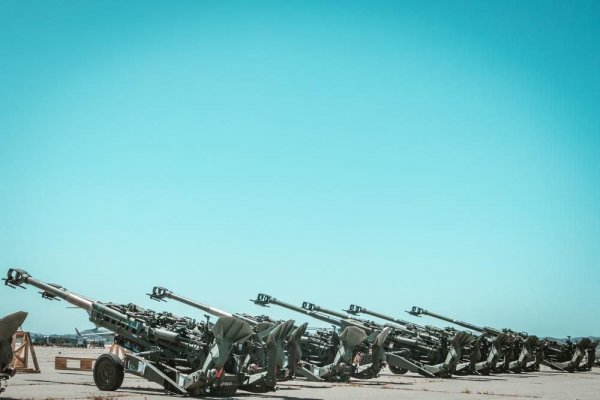 A new shipment of American M777 howitzers was sent to Ukraine