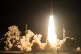 NASA успішно запустило місію Artemis 1 на Місяць