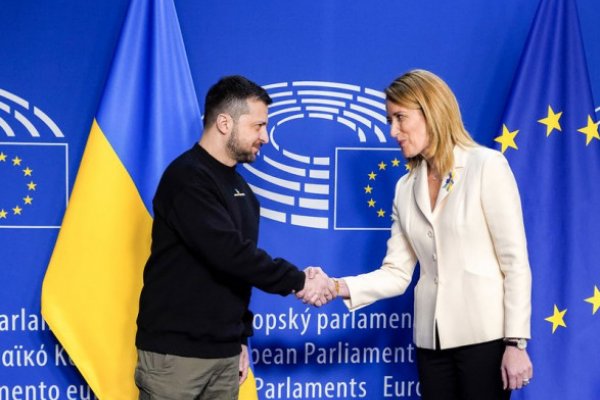 The head of the European Parliament called on the EU countries to provide Ukraine with long-range systems and fighter jets